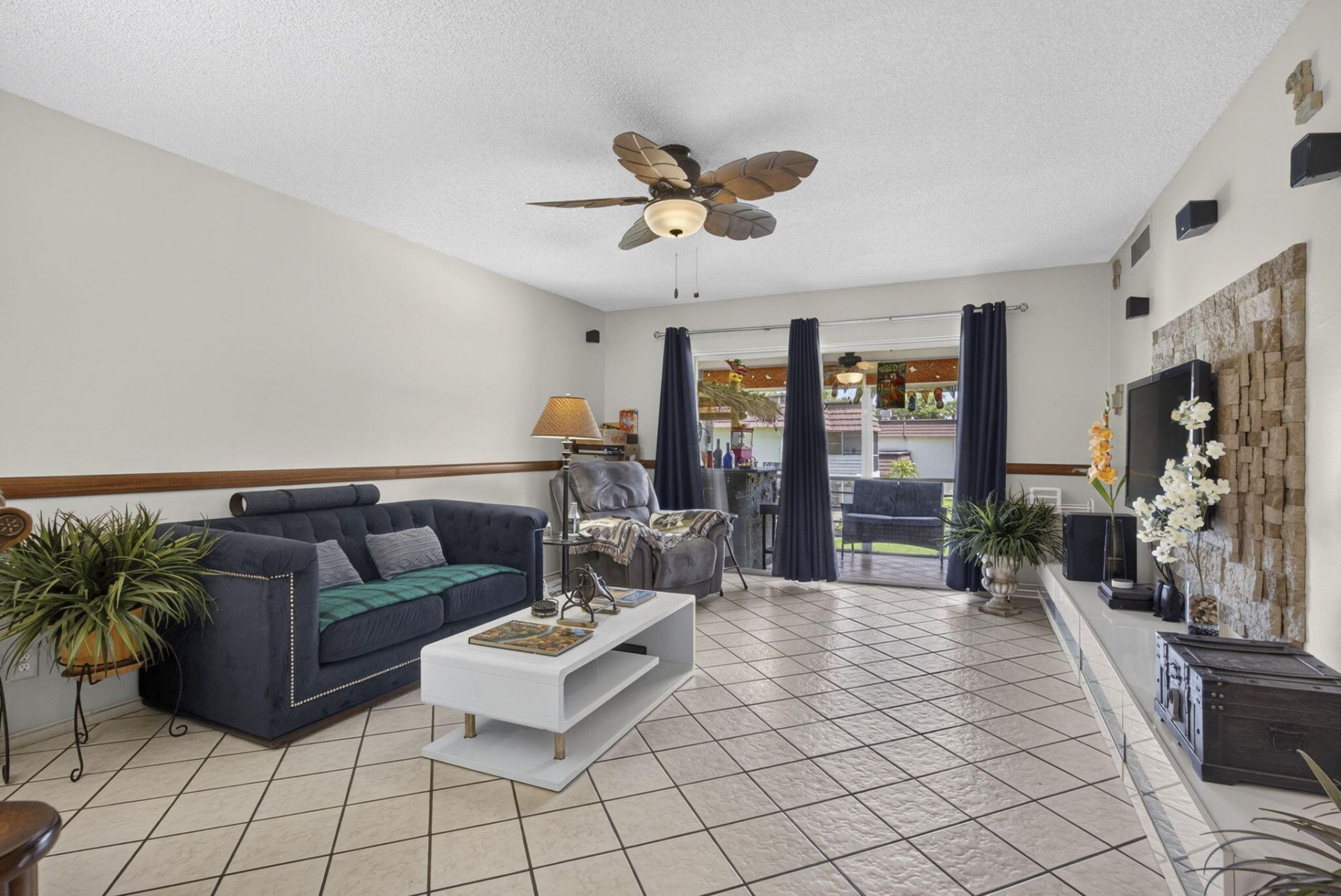 12027 Greenway Circle S, Unit 204, Royal Palm Beach, FL 33411 Photo