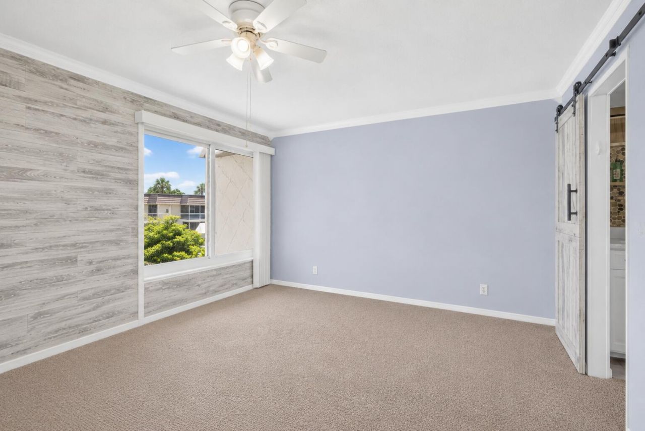 12027 Greenway Circle S, Unit 204, Royal Palm Beach, FL 33411 Photo