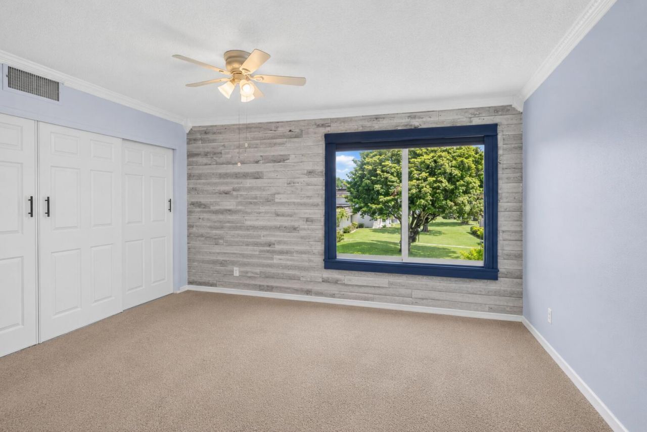 12027 Greenway Circle S, Unit 204, Royal Palm Beach, FL 33411 Photo