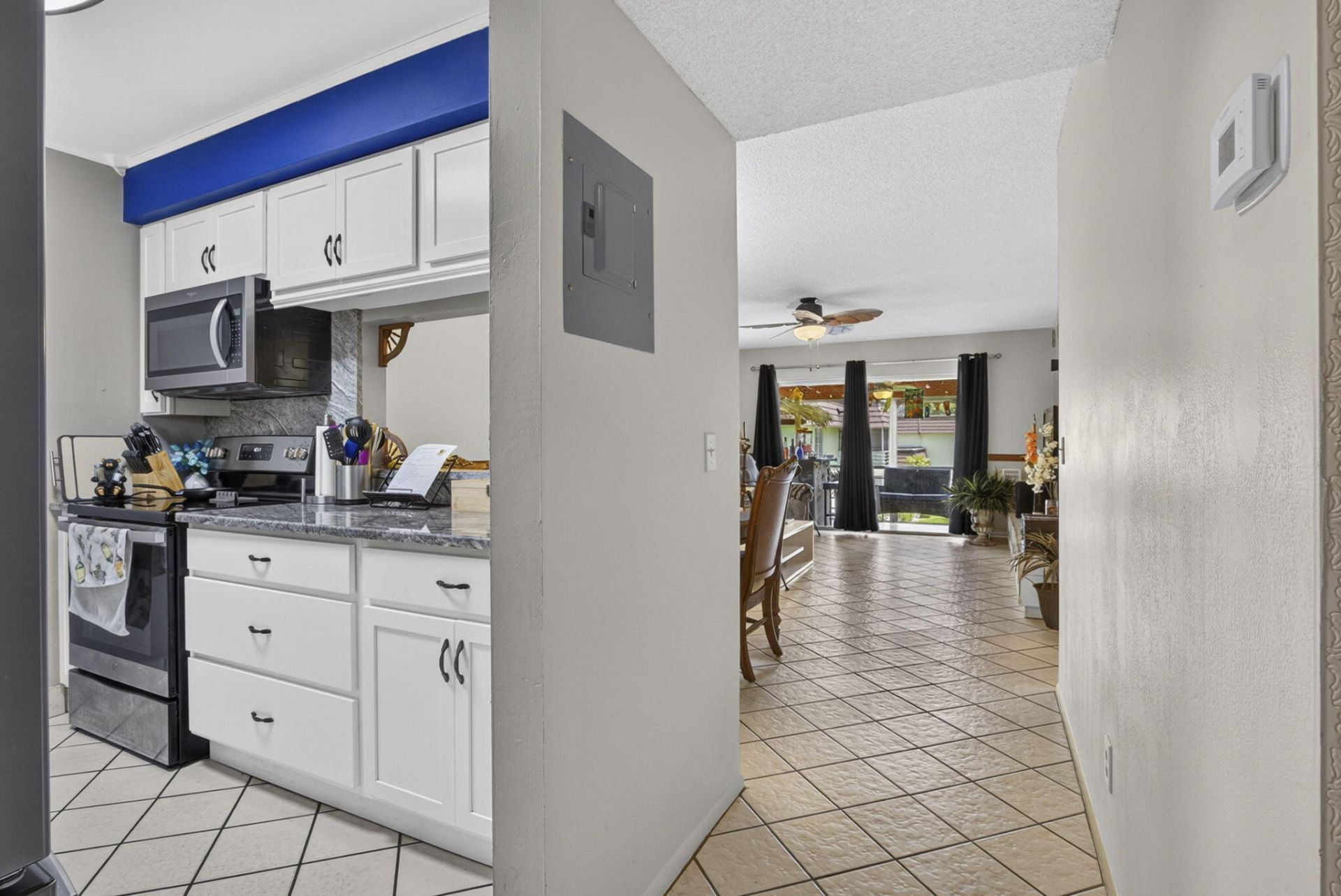 12027 Greenway Circle S, Unit 204, Royal Palm Beach, FL 33411 Photo