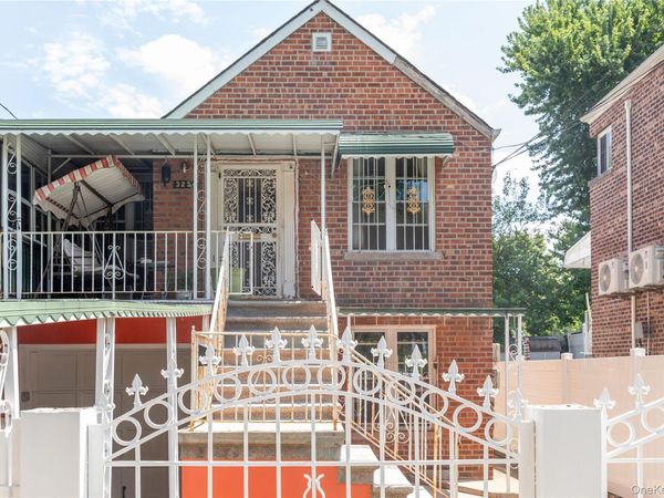 3234 Colden Avenue , Bronx, NY 10469