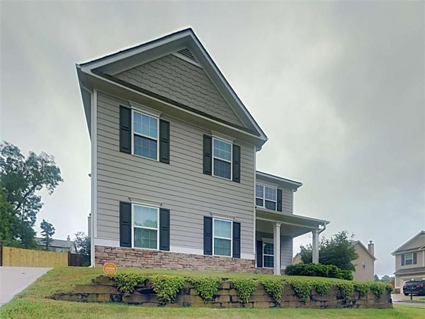 737 Pine Lane , Lawrenceville, GA 30043