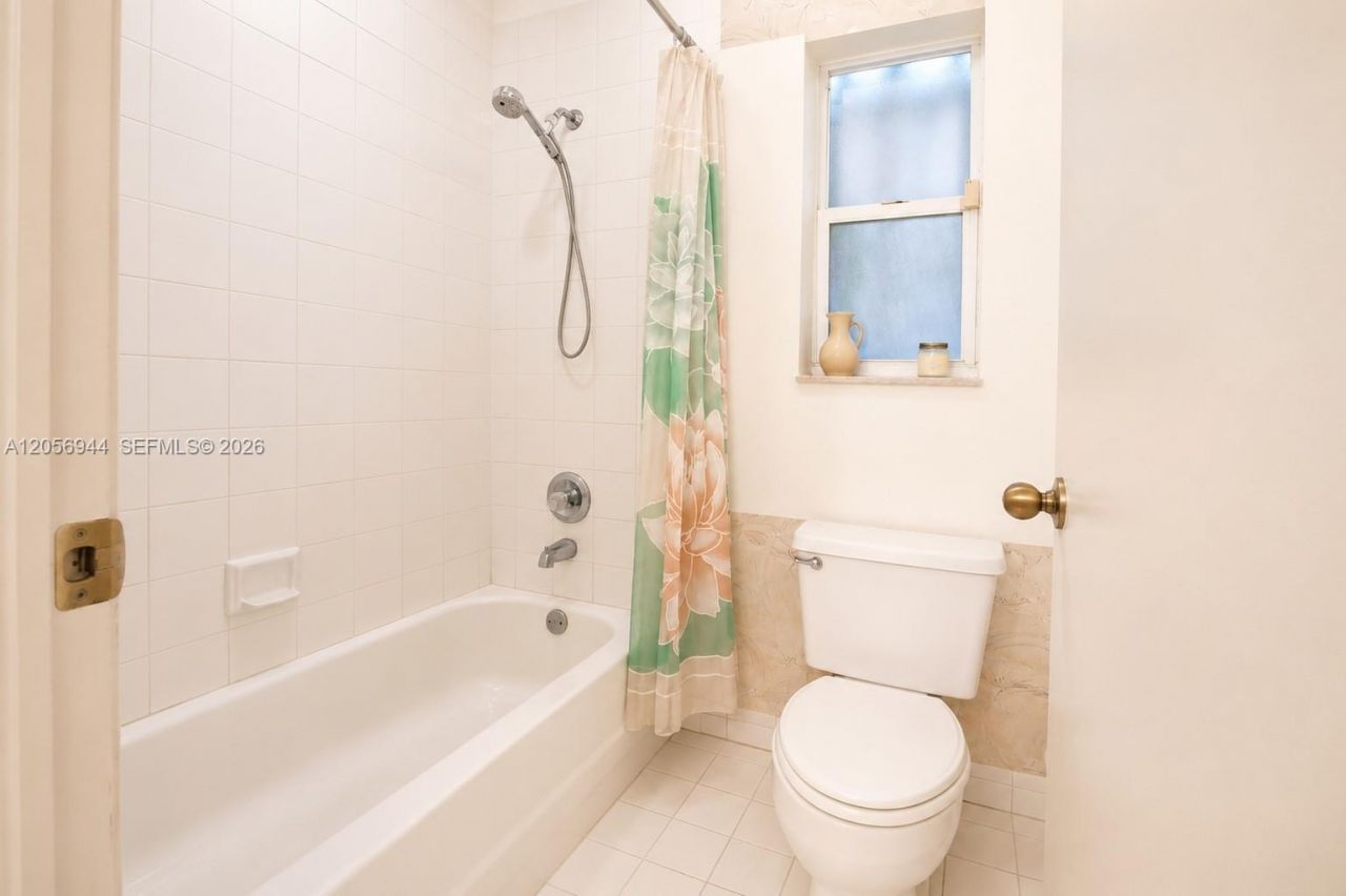5111 NW 104th Ave, Coral Springs, FL 33076 Photo