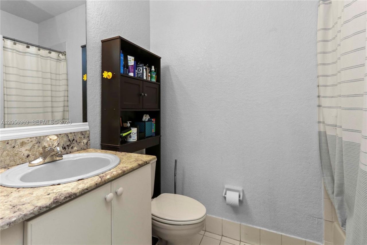 10720 NW 82nd Ter , Unit 1-8, Doral, FL 33178 Photo