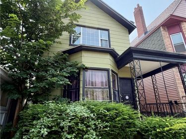 61 York Street , Buffalo, NY 14213