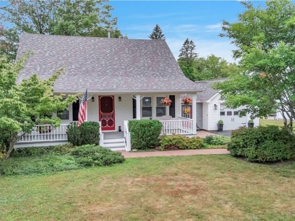 5490 Chestnut Ridge Road , Orchard Park, NY 14127