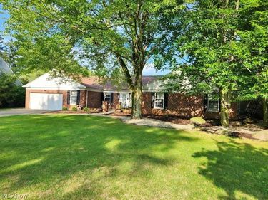 59 Trumbull Drive, Hudson, OH 44236