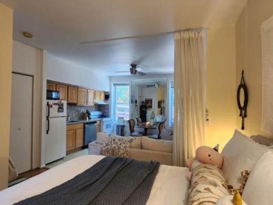 2018 Bainbridge Street, Unit 2F, Philadelphia, PA 19146 Main Photo