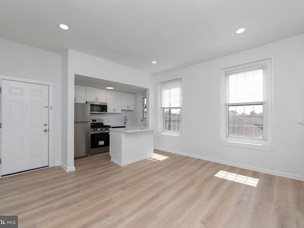 9 E HOLLY AVENUE, Unit APT 4, HADDON TOWNSHIP, NJ 08107