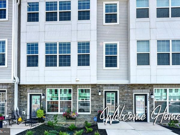 146 LEONA STEWART LANE, PENNINGTON, NJ 08534