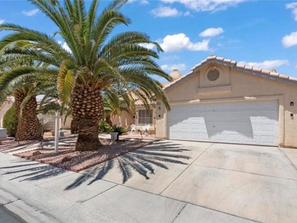 6292 Belgium Drive , Las Vegas, NV 89122