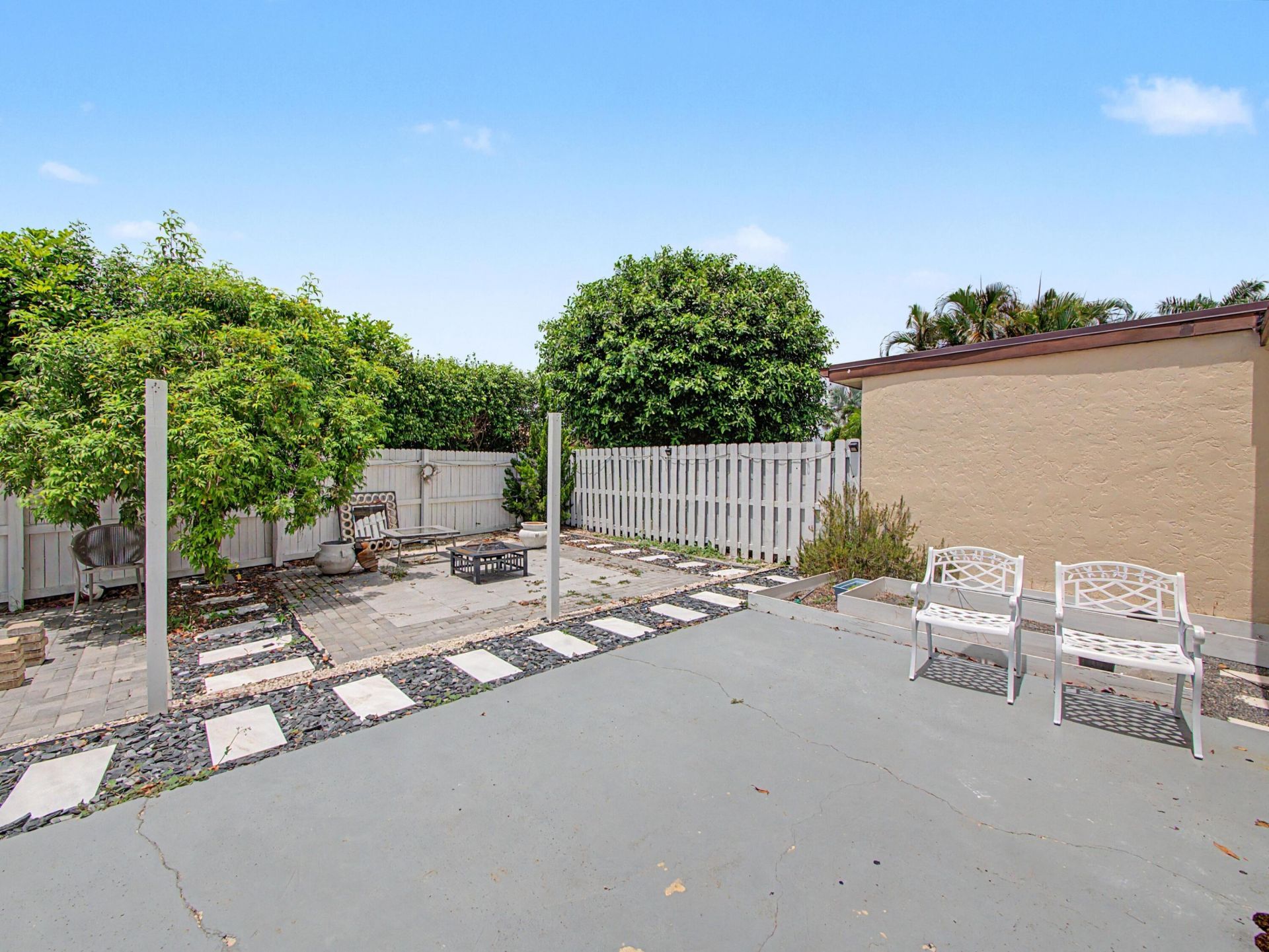 8464 Lake Worth Court, Wellington, FL 33467 Photo