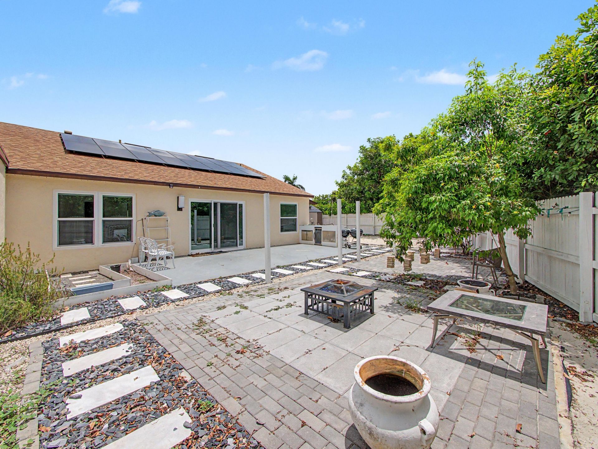 8464 Lake Worth Court, Wellington, FL 33467 Photo