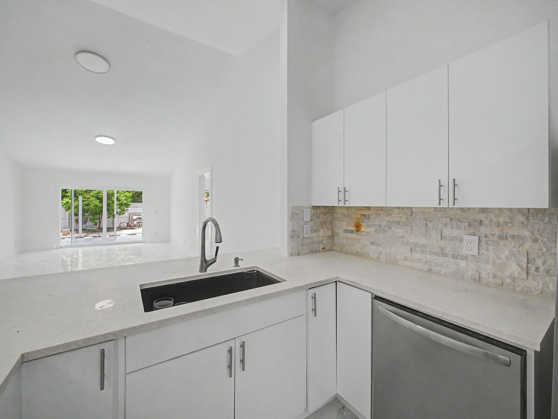 8464 Lake Worth Court, Wellington, FL 33467 Photo