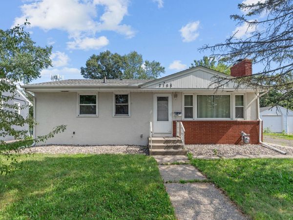 2168 Hawthorne Avenue E, Saint Paul, MN 55119