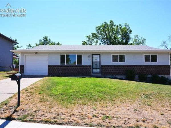 2111 Kodiak Drive, Colorado Springs, CO 80910