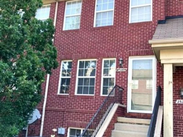 23284 CORNERSTONE VILLAGE Drive, Southfield, MI 48075