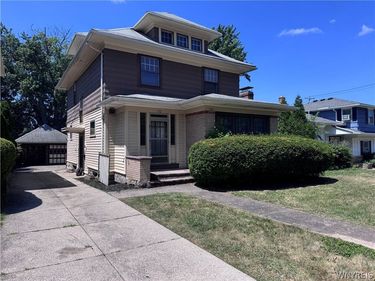 132 Niagara Falls Boulevard , Buffalo, NY 14214