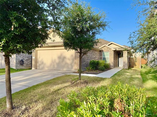 392 Blue Sage DR , Leander, TX 78641