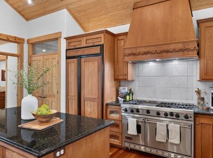 2211 Silver Fox Court, Truckee, CA 96161 Photo