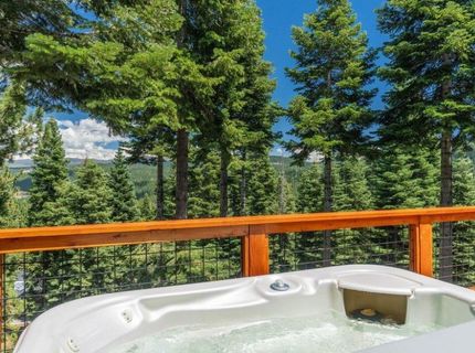 2211 Silver Fox Court, Truckee, CA 96161 Photo