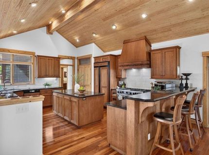 2211 Silver Fox Court, Truckee, CA 96161 Photo