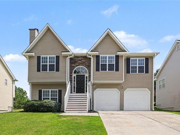 387 Moreland Circle , Hiram, GA 30141