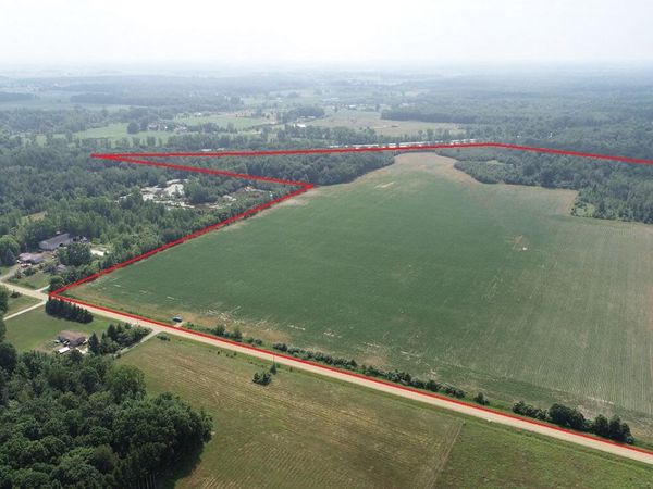NE County Line Road, Coleman, MI 48618