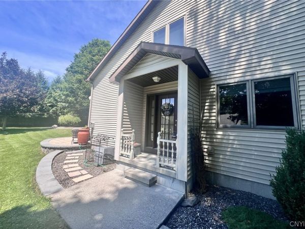 3273 Walden Oaks Boulevard, Cortland, NY 13045