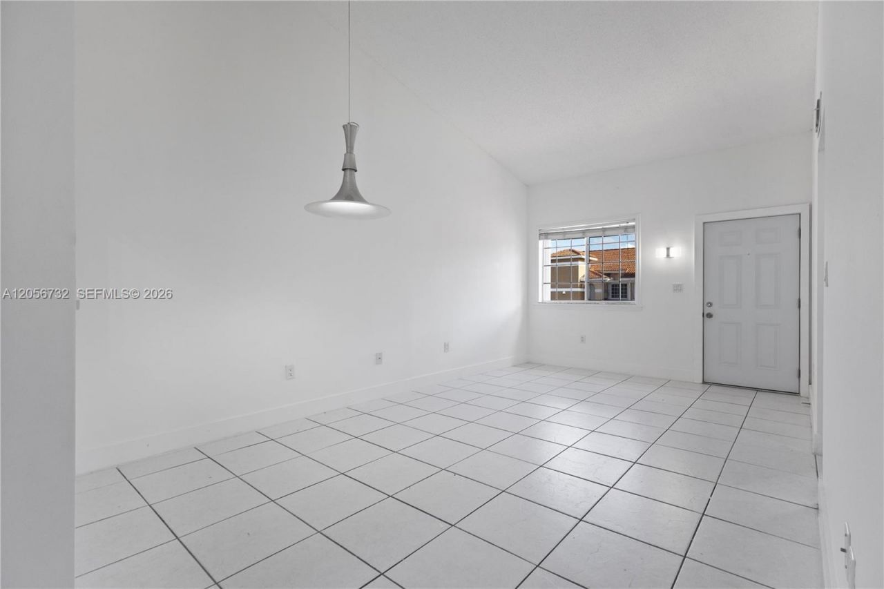 13165 SW 64th Ter, Unit 1008, Miami, FL 33183 Photo