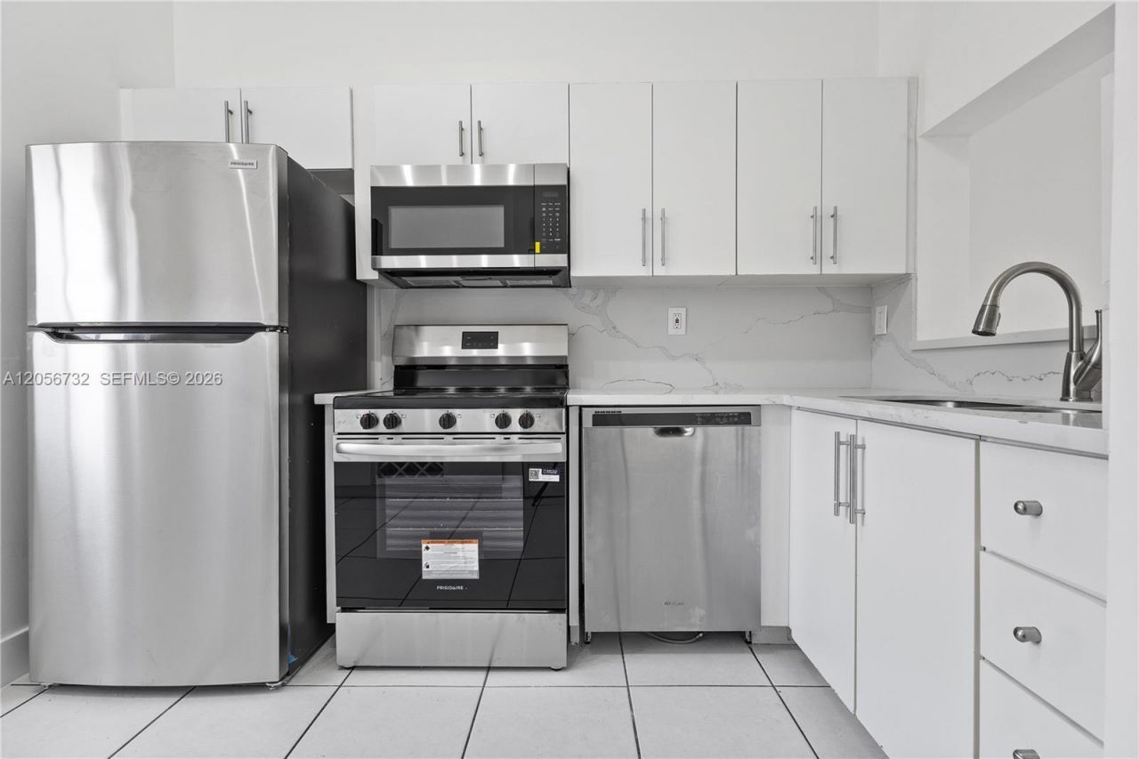 13165 SW 64th Ter, Unit 1008, Miami, FL 33183 Photo
