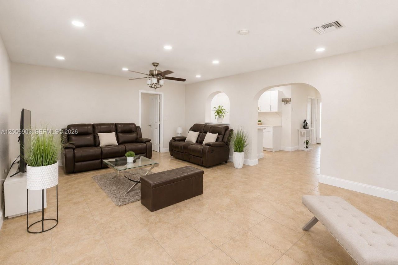 25305 SW 124 Ct , Homestead, FL 33032 Photo