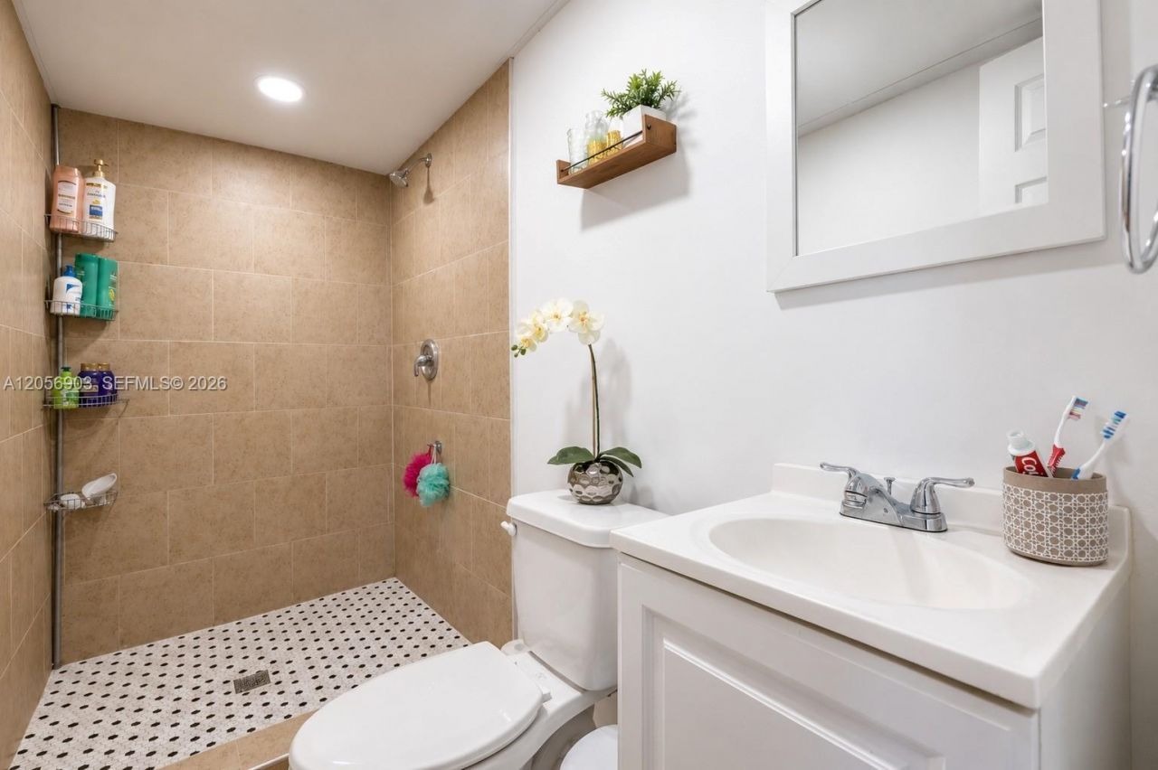 25305 SW 124 Ct , Homestead, FL 33032 Photo