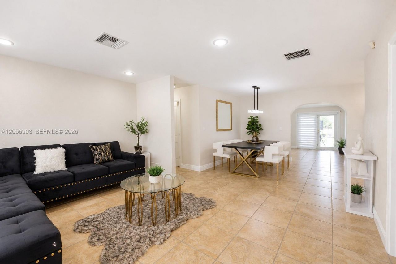 25305 SW 124 Ct , Homestead, FL 33032 Photo