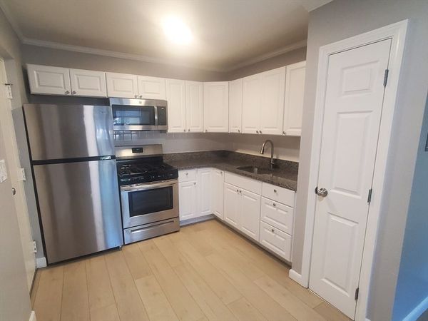 215 Pearl Street, Unit 9, Stoughton, MA 02702