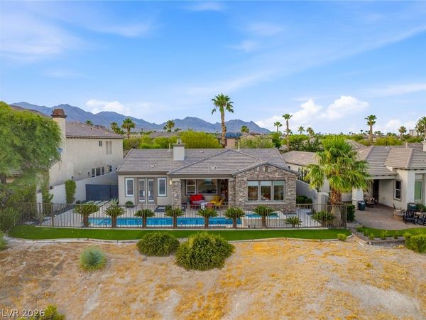 3042 Soft Horizon Way , Las Vegas, NV 89135