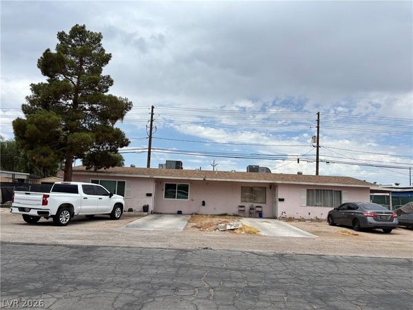 869 Ute Lane , Las Vegas, NV 89110
