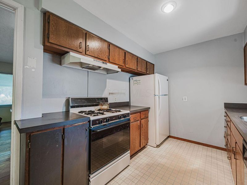 39 Lowell Road, Columbus, OH 43209 Photo 10