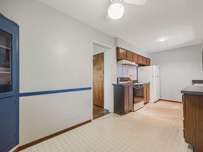 39 Lowell Road, Columbus, OH 43209 Photo 16