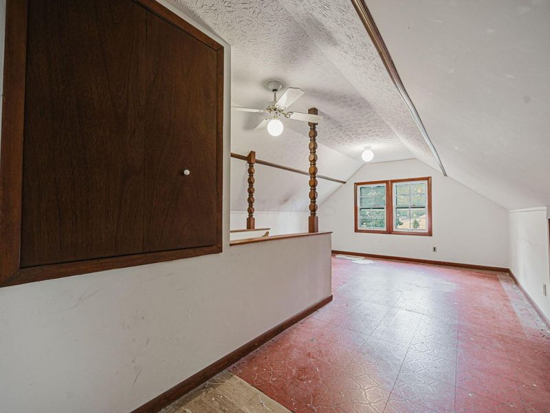 39 Lowell Road, Columbus, OH 43209 Photo 25
