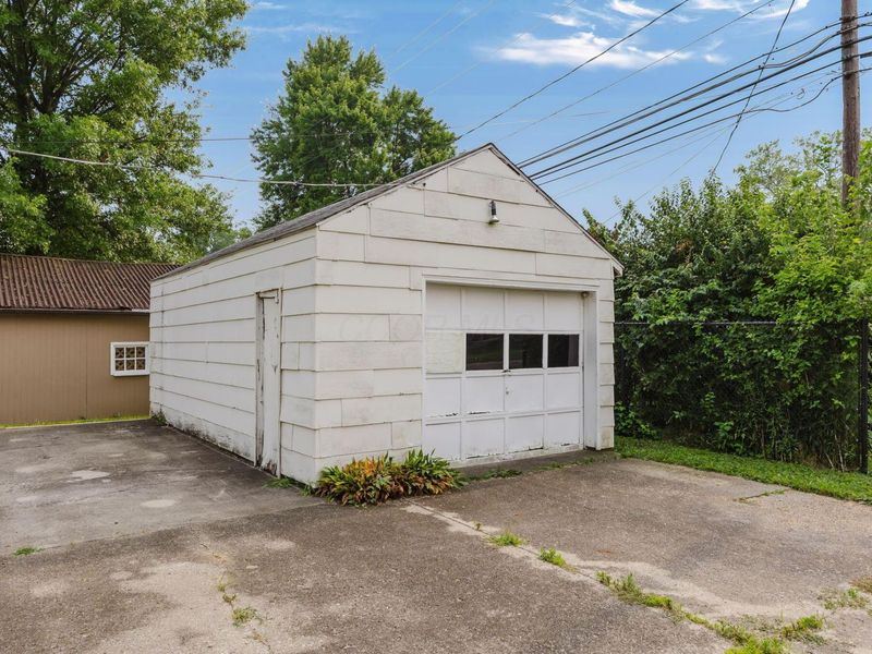 39 Lowell Road, Columbus, OH 43209 Photo 47