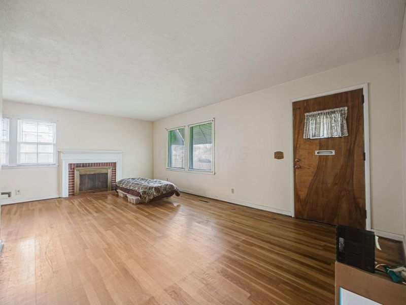 39 Lowell Road, Columbus, OH 43209 Photo 6