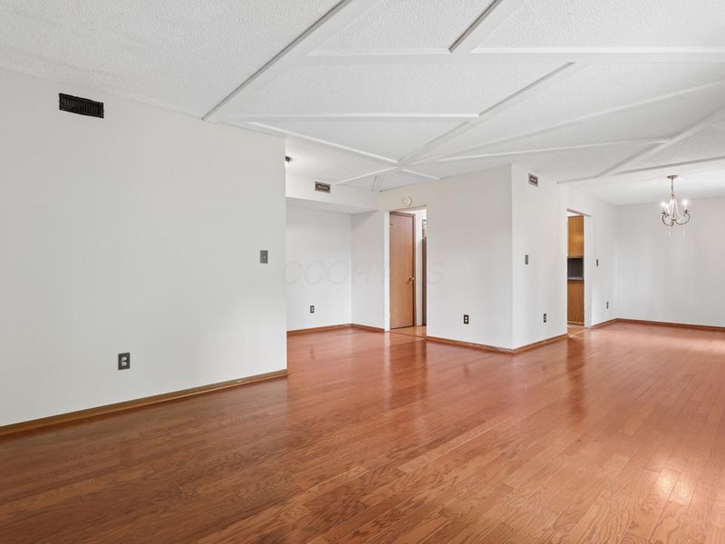 4145 Karl Road, Unit 228, Columbus, OH 43224 Photo 14