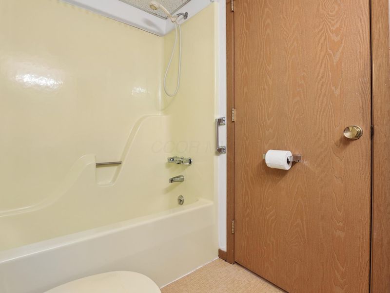 4145 Karl Road, Unit 228, Columbus, OH 43224 Photo 22