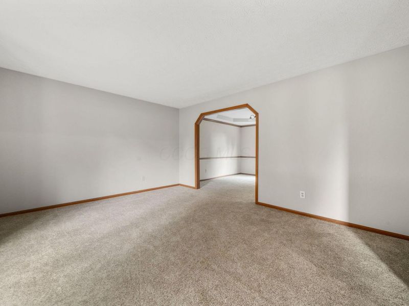 13042 Heatherstone Circle, Pickerington, OH 43147 Photo 10