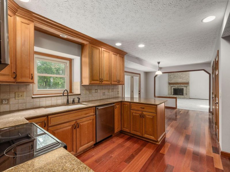 13042 Heatherstone Circle, Pickerington, OH 43147 Photo 18