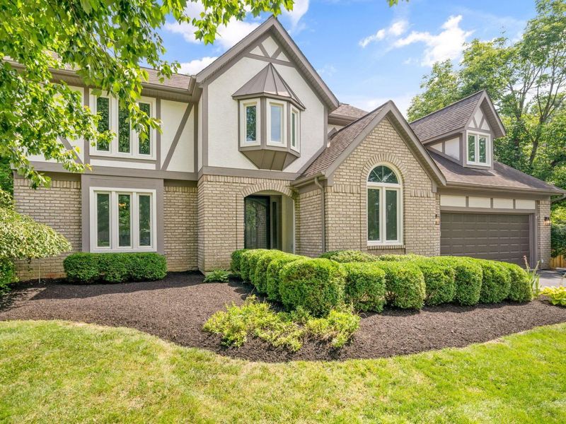 13042 Heatherstone Circle, Pickerington, OH 43147 Photo 3