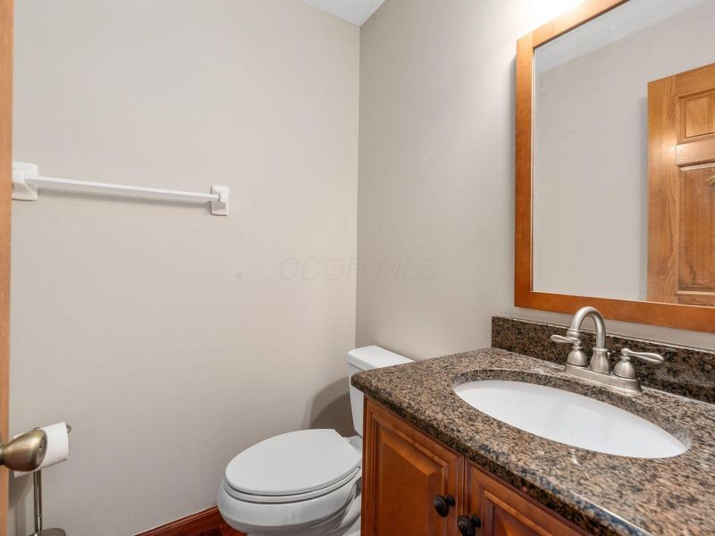 13042 Heatherstone Circle, Pickerington, OH 43147 Photo 37