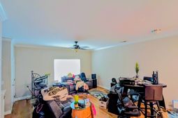 4029 Hartland Street photo 4