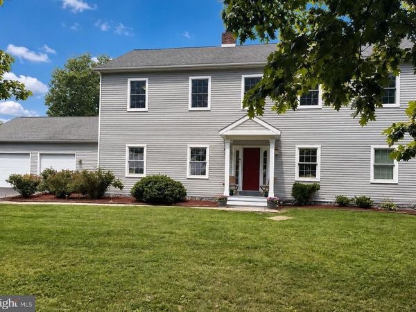 1198 PARK PLACE, MECHANICSBURG, PA 17055